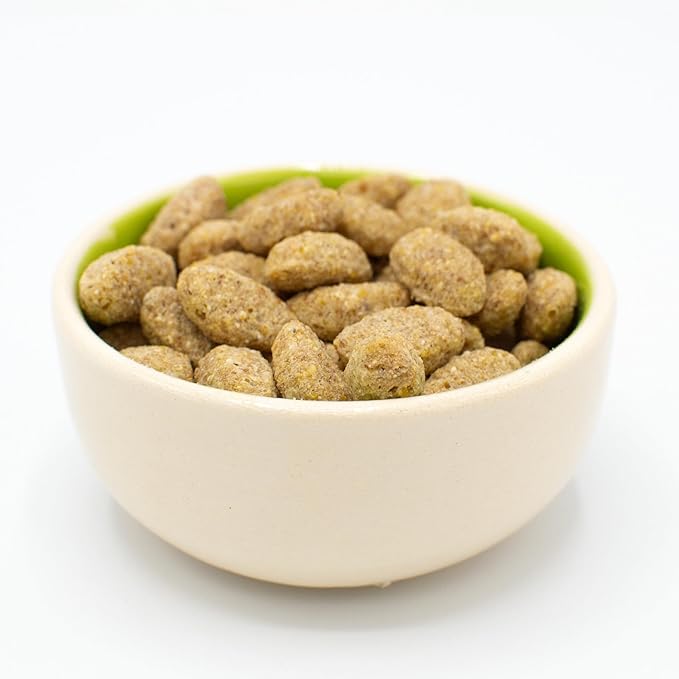 ZuPreem Natural Bird Pellets, Daily Bird Food for Parrot, Conure, Caique, African Grey, Eclectus, Small Cockatoo, Core Nutrition for Medium Large Birds, Added Vitamins, Parrot Food (M/L, 20 lb)