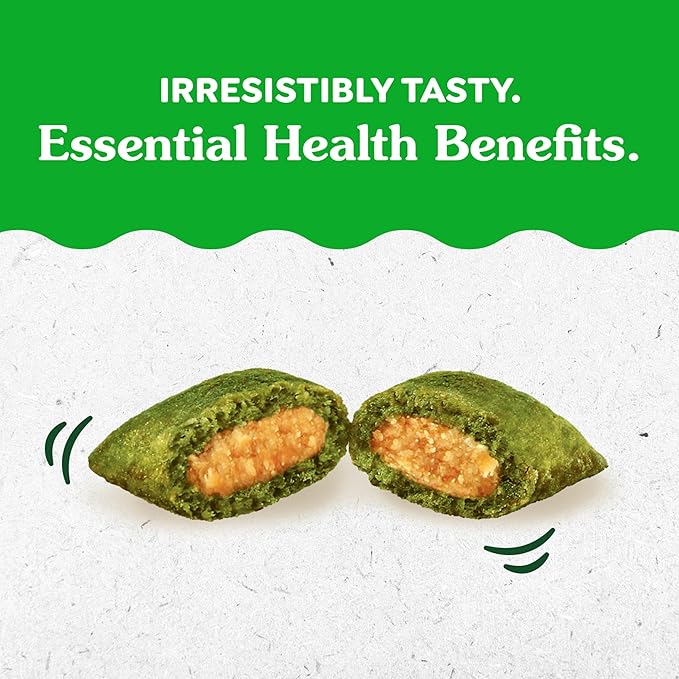 Greenies Feline Smartbites Skin & Fur Health Crunchy and Soft Cat Treats, Salmon Flavor, 16 oz. Tub